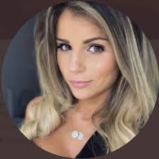 Sue Addison's Instagram, Twitter & Facebook