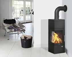 Estufa De Lena Btv Acero Diego Plus Ref 16575811 Leroy Merlin Estufas De Lena Imagenes De Chimenea Chimeneas