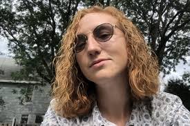 Meredith Grimes's Instagram, Twitter & Facebook