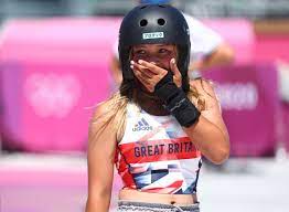 Juniors champ) sky brown, 13, wins bronze in women's skateboarding park sky brown previously won the juniors season of dancing with the stars in 2018 by karen mizoguchi 1r4pi Hf9jfcfm