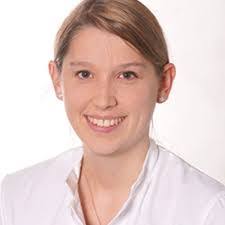 Tina Korte's Instagram, Twitter & Facebook