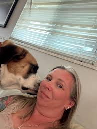 Hi everyone! I'm new here and moving here permanently! I'm super excited!