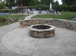 Pin By Connie Row On Ideas For The House Concrete Fire Pits Garden Fire Pit Fire Pit Seating Area