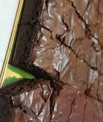 Tentu sahabat sudah sering melihat brownies pasaran bukan? Cara Buat Brownies Kedut Paling Simple Hanya Dengan 5 Bahan Saja Informasi Santai