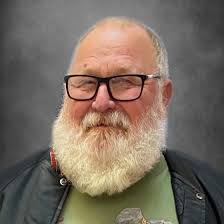 Curtis Peterson's Instagram, Twitter & Facebook