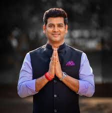 खा. डॉ.श्रीकांत शिंदे यांच्या उपस्थितीत आज शिवसेनेची बैठक