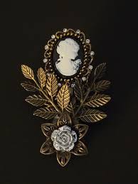 unique brooches
