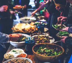 U vindt makkelijke, gezonde en snelle recepten bij hoogvliet. Foodies Dit Wil Je Niet Missen Het Kaas Couscous Festival Komt Naar Goudasfalt Indebuurt Gouda