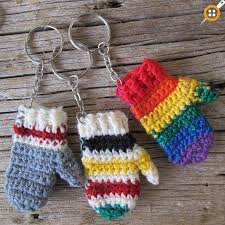 Orgu Anahtarlik Modelleri Ve Yapilislari Orgu Orgumodelleri Crochet Crochetpatterns Tigisi Tigisimodelleri Orguanahtarlik A Tig Isleri Anahtarlik Orgu
