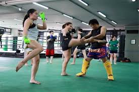 Muay thai oder thaiboxen lernen. Muay Thai Thai Boxen Lektion Mit Privatem Transfer Von Bangkok 2021 Tiefpreisgarantie