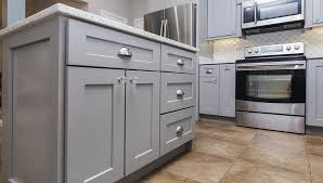 shaker kitchen cabinets