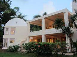 2 Bedroom House For Rent In Santa Rita Guam Very Accessible Just Minutes Away From The Navy Base Realestate Gua Renting A House House Rental House Styles