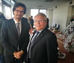 Il ministro dei trasporti danilo toninelli annuncia che il 51% di alitalia rimarrà nelle toninelli ricorda quindi che nel contratto di governo viene specificato come alitalia non. Gioia Tauro Nucera Confindustria Reggio Calabria Consegna A Toninelli Dossier Sulla Bovalino Bagnara Ilmetropolitano It