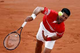 Nada le salía al serbio y su concentración parecía ida. Djokovic And Nadal Start With Victories At The French Open News Block
