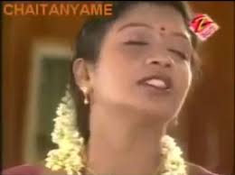 Mallika Aunty Deep Navel Play Soyagam Telugu