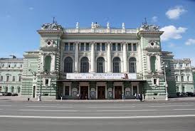 Find Out What To Do In St Petersburg With Kids Petersburg St Petersburg St Petersburg Russia