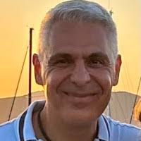 50+ "Riese" profiles