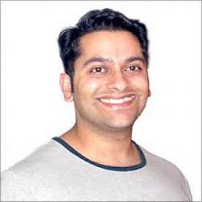 Ultra-brown: A blogger who fights discrimination