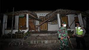 Sebanyak 12 desa di empat kecamatan di kabupaten blitar masuk zona merah tsunami. Bmkg Gempa Blitar M 5 9 Bukan Megathrust Tapi Merusak Tekno Tempo Co