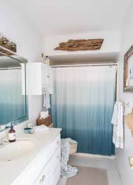 Bathroom design, latest trends, decorative materials and interior colors for modern bathrooms, small bathroom ideas, home staging tips. Interior Design 2017 Ombre Bathroom