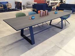 Les Tables En Dessus Ceramique Sont Fabriquees Dans Nos Ateliers A Vos Mesures Avec Ou Sans Allo Table Salle A Manger Salle A Manger Xxl Salle A Manger Moderne