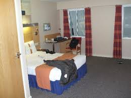Ideal for business travellers, holiday inn express limehouse reflects this by offering you a range of facilities including access to a fax, printer and internet connection. Exterior Do Hotel Picture Of Holiday Inn Express London Limehouse Tripadvisor