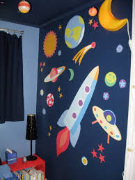 Kids are constantly growing and getting more toys, while the space in your home tends to feel like it's shrinking. Kids Space Themed Bedroom Ideas Ryanscott2go