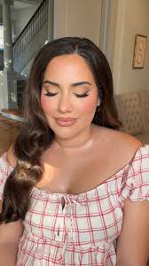 JAW DROPPING GLAM 🤩 , Still not over this one! @arianaweldy I’ll be the  @makeupbyariel to your Kim K any day❤️