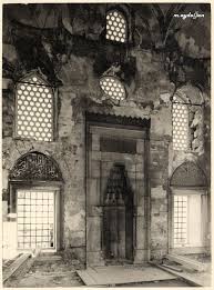 Uskudar Da Yer Alan Ve Cami Medrese Turbe Ve Hazireden Olusan Semsi Pasa Kulliyesi 1580 De Mimar Sinan Tarafindan Klasik Devir Uslub Istanbul Mimari Camiler
