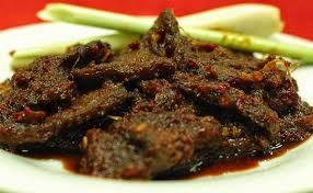Kumpulan resep olahan daging sapi yang enak praktis dan mudah dibuat untuk mengolah daging referensi terkait resep daging sapi setelah hari raya idul adha memang banyak dicari oleh para. Resep Membuat Dendeng Daging Sapi Basah Yang Empuk Dan Lezat Selerasa Com