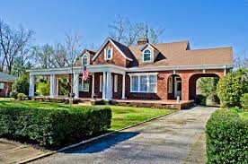 Search for real estate auction listings available on hubzu, filter for property type or price and place a bid! Historic 203 Brown Avenue Belton Sc 29627 Homes For Sale
