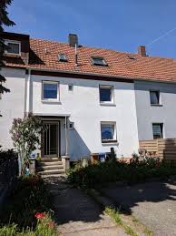 Die immobilie besteht aus dem dreistöckigen vorderhaus und dem zweistöckigen hinterhaus. Haus Zum Verkauf 66955 Pirmasens Mapio Net