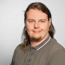 Christina Leven's Instagram, Twitter & Facebook