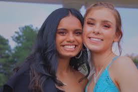 Amanda Scantland's Instagram, Twitter & Facebook