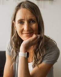 Robyn Carr, Counselor, Bozeman, MT, 59718