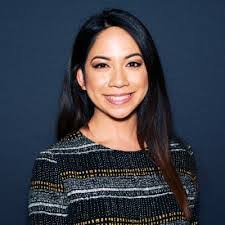 Jenny Bass's Instagram, Twitter & Facebook