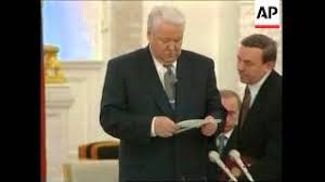 Loekasjenko dankte poetin voor diens hulp na de omstreden presidentsverkiezing. Poetin Liet Loekasjenko Eerst Spartelen Maar Grijpt Nu De Macht In Wit Rusland Rtl Nieuws