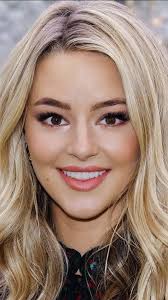 Hassie Harrison in Yellowstone