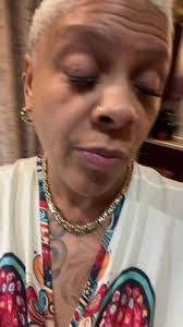 Holly Custer's Instagram, Twitter & Facebook