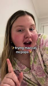 Trying Maccas Mcpops: Popular Cake Pops Taste Test