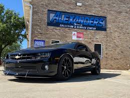 You're finally heading to bloomington and you have your list of underground spots that have yet to make the best of roundups. Alexander S Collision Service Center In Bloomington Il 61701 Auto Body Shops Carwise Com