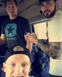 Same segs same #tylerseguin #dallasstars”