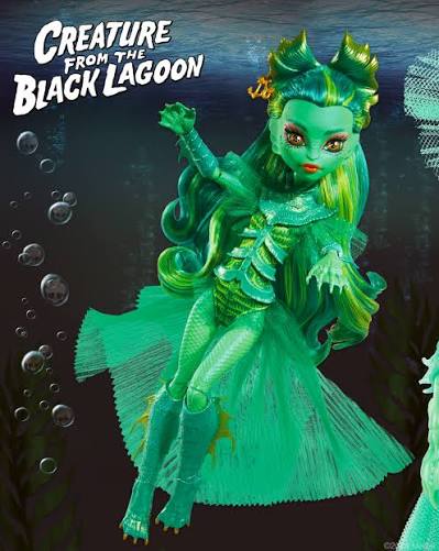 What lies in the mysterious depths of the lagoon? A legend... with killer  style. Monster High Creature from the Black Lagoon Skullector doll sends  ripples (and shivers down your spine) in her