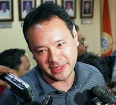 Former defense secretary gilberto gibo teodoro jr., met davao city mayor sara duterte on wednesday amid reports that the daughter of he said teodoro was under the a3 category. Gibo Will Decline Nomination For Cj