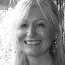 Ellie Medlock (@elliemedlock)