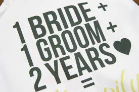 10 stylish wedding gift ideas for second marriage 2019. Pretty Fluffy