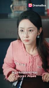 Stella Swain, the CEO of Swain Corp, is determined to prevent her  stepmother, Luna Ashton, from seizing control of the company. In a  desperate move, she plans to marry a man at random, hoping to claim ...