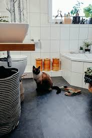 Ceparticulier übersicht briefumschlag selber basteln bild mosaik basteln und selber machen heimwerker ein mosaik zu basteln ist ein interessantes hobby wir. Badezimmer Fussboden Makeover Wie Wir Klick Vinyl Uber Unsere Alten Fliesen Verlegt Haben Luziapimpinella