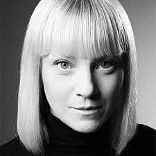 Lisa Franzen's Instagram, Twitter & Facebook