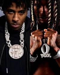 Yall think durk Had von laid down because he was losing clout. I mean think  of how many songs von had written or recorded now durk could just take all  his shit